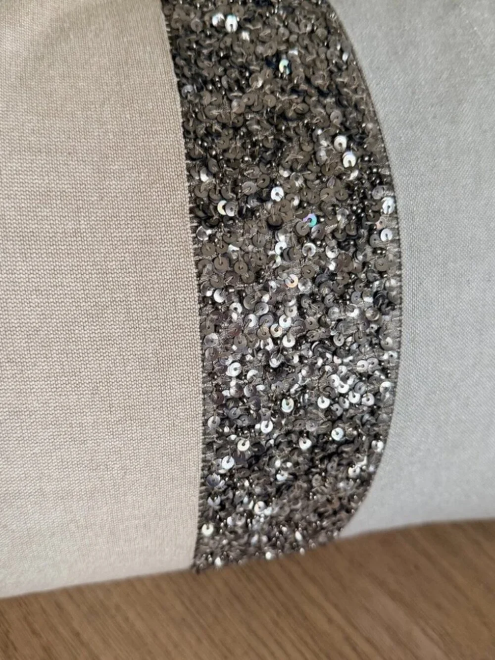 Saro Lifestyle Set of 2 Beaded Sequin Lumbar Pillows 12x20 Gray Beige Luxury